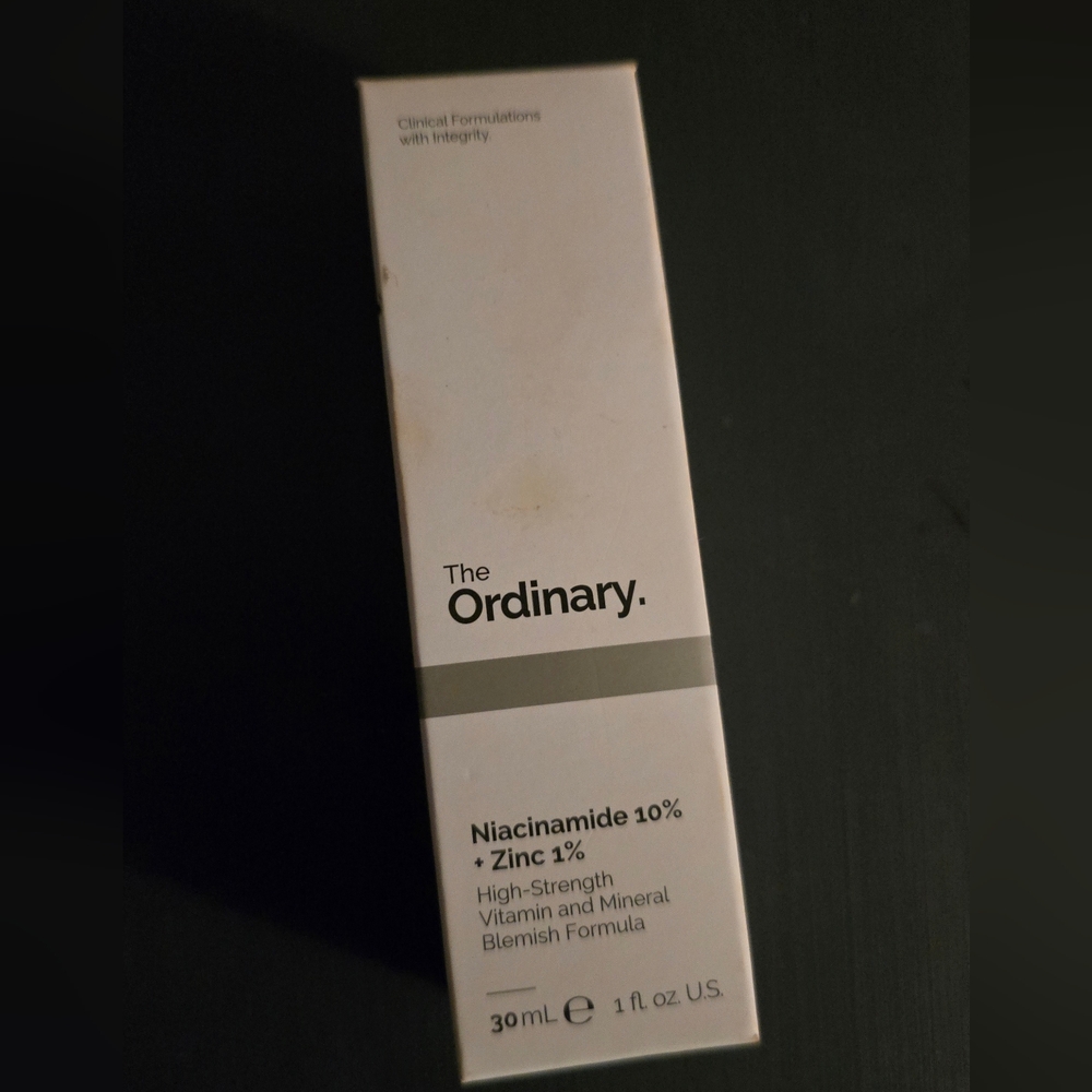 The Ordinary Niacinamide 10% + Zinc 1% Serum - Picture 4 of 10